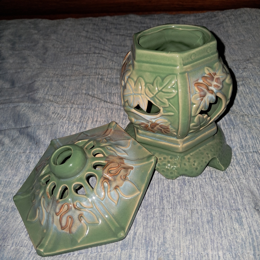 Artisan Green Ceramic Lantern with Leaf Motif - Picture 2 of 7